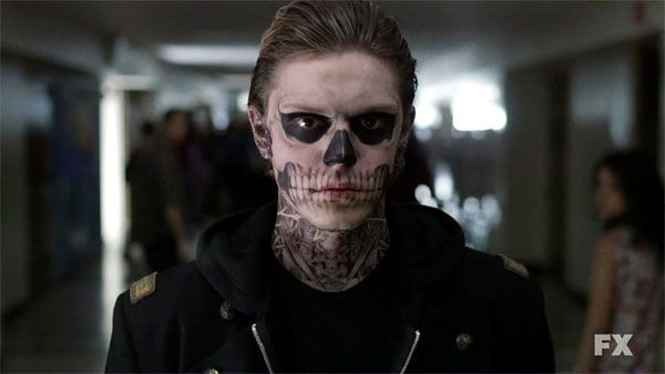AHS-1x01_09