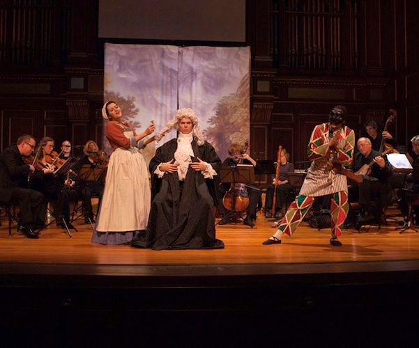 Douglas Williams (Umberto), Amanda Forsythe (Amanda), and Carlos Fittante (Vespone). Photo: Kathy Wittman.