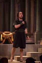 Zachary Wilder as Telemaco.