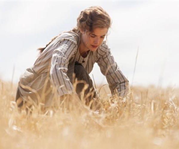 Agyness Deyn as Chris Guthrie in SUNSET SONG (photo courtesy of Luxembourg Film Festival)