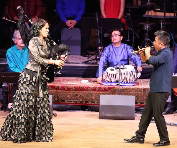 Gaita player Cristina Pato and bawu player Wu Tong collaborate