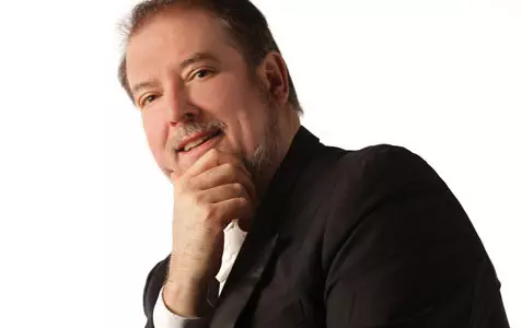 Pianist Garrich Ohlsson: he plays nothing but Chopin in honor of the composer