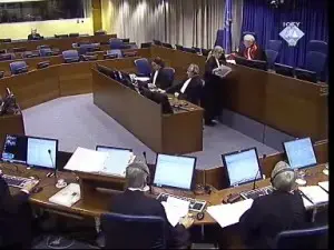 full_courtroom_view_large