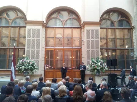 318 Daigas opening speech 2011-08-20 16_38_26