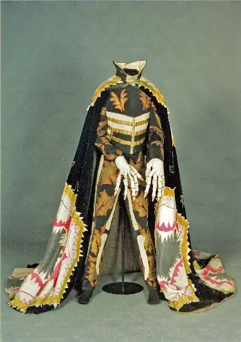 costume_3