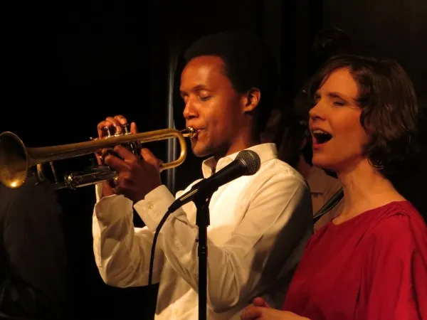 Jason Palmer and Colleen Palmer at Schullers. Photo: Don Carlson/Jazz Boston.