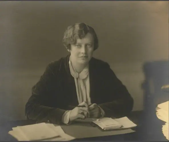 Photo: Walter Benington, for Elliott & Fry, circa, 1920s, courtesy of National Portrait Gallery, London.