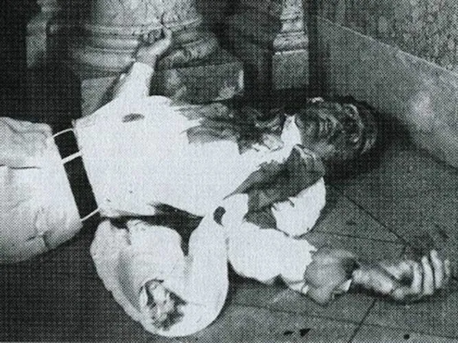 A photo of the scene of the crime in "61 Bullets."