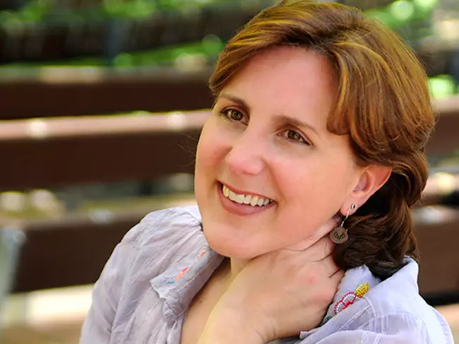 The Celebrity Series bring soprano Dawn Upshaw to town this week.