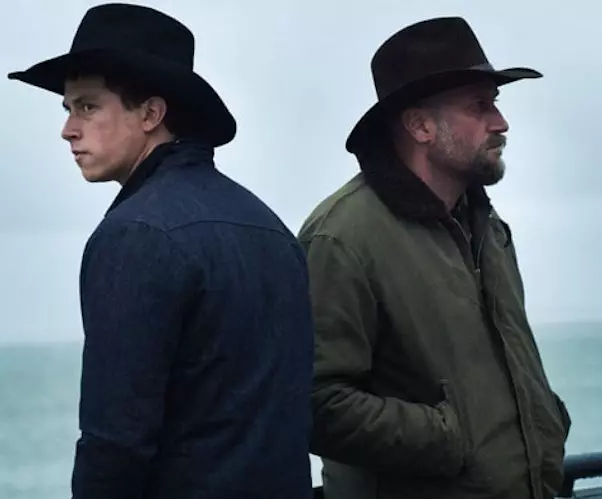 Finnegan Oldfield and François Damien in "Les Cowboys."