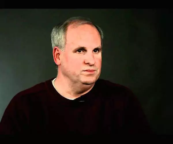 Don Aucoin -- the one and only theater critic at "The Boston Globe." Photo: YouTube